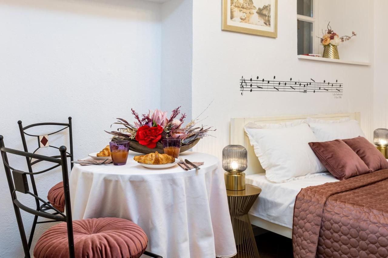 Music Hideout Old Town Appartement *